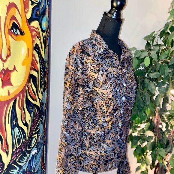 Trilogy button down ruched long bell sleeve Lg - Picture 2 of 10